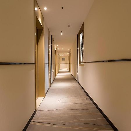 City Comfort Inn Qinzhou Port District Central Square Longmen  Εξωτερικό φωτογραφία