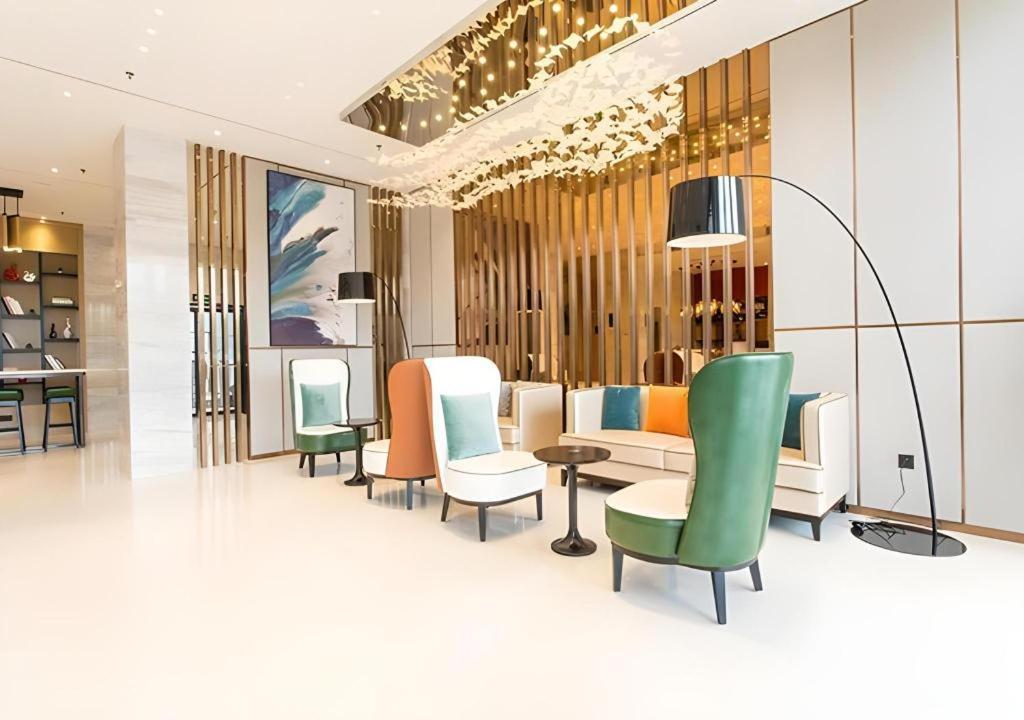 City Comfort Inn Qinzhou Port District Central Square Longmen  Εξωτερικό φωτογραφία